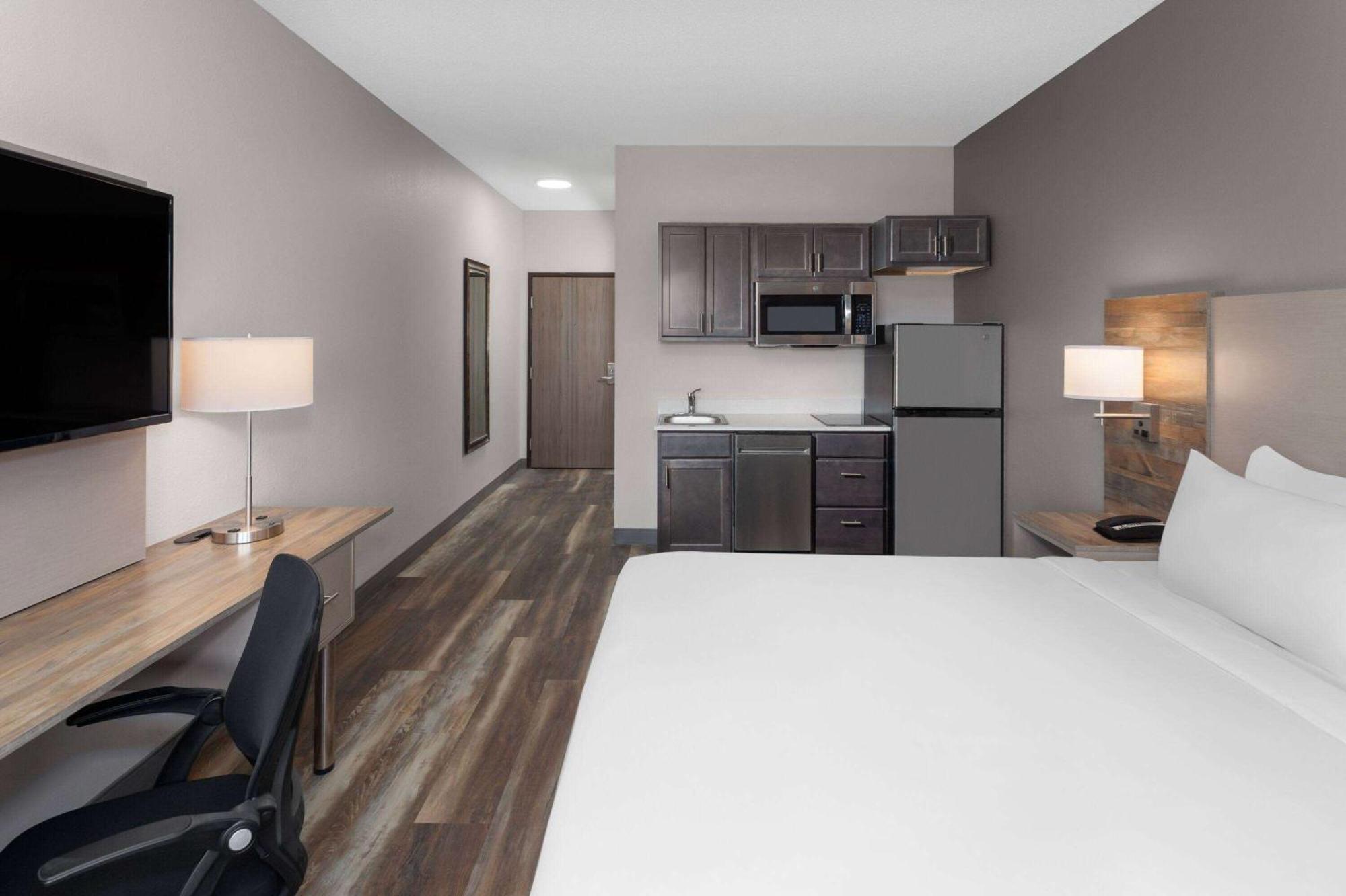 Links Bos Landen Hotel & Spa Of Pella, Trademark By Wyndham מראה חיצוני תמונה