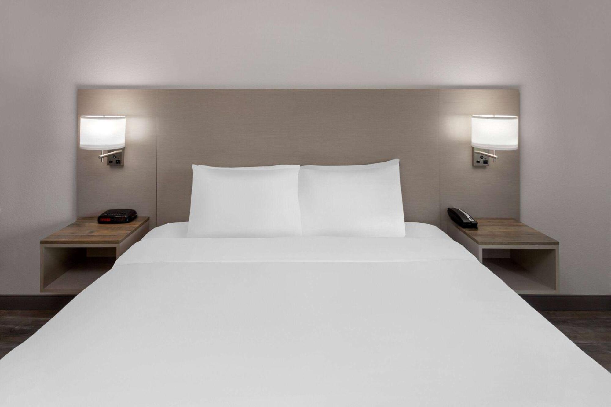 Links Bos Landen Hotel & Spa Of Pella, Trademark By Wyndham מראה חיצוני תמונה